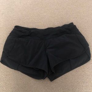 Lululemon 2.5 inch speed up SHORTS! 🦋🦋